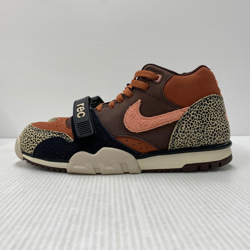 【中古品】【メンズ】 NIKE SB ナイキエスビー × ARTS REC アーツレック AIR TRAINER 1 QS IF0501-200 エア トレーナー 1 QS スニーカー シューズ 靴 160-260416-as-03-izu サイズ：27.5cm カラー：LIMESTONE/PINK QUARTZ-EARTH 万代Net店