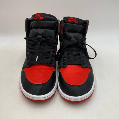 【中古品】【メンズ】 NIKE ナイキ FD4810-061 WOMEN'S AIR JORDAN 1 RETRO HIGH OG SATIN BRED ウィメンズ エア ジョーダン 1 レトロ ハイ サテンブレッド スニーカー 靴 160-260416-kh-18-izu サイズ：28 カラー：BLACK/UNIVERSTY RED-WHITE 万代Net店