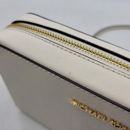 【中古品】【レディース】 JET SET LG EW CROSSBODY 35T8GTTC9L ジェット セット クロスボディ ショルダーバッグ カバン 鞄 188-260420-as-08-izu カラー：クリーム系 万代Net店
