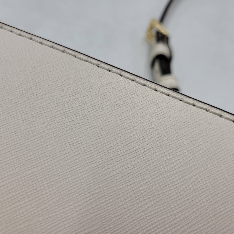 【中古品】【レディース】 JET SET LG EW CROSSBODY 35T8GTTC9L ジェット セット クロスボディ ショルダーバッグ カバン 鞄 188-260420-as-08-izu カラー：クリーム系 万代Net店