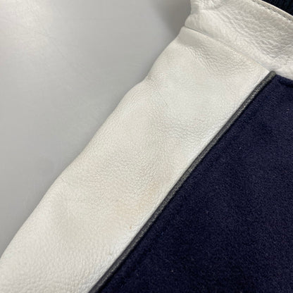 【中古品】【メンズ】 JORDAN BRAND ジョーダン ブランド 20周年モデル 2005 LIMITED EDITION WOOL×LEATHER STADIUM JACKET リミテッド エディション ウール レザー スタジアム ジャケット アウター 146-260418-cs-07-izu サイズ：XXL カラー：ネイビー×ホワイト 万代Net店