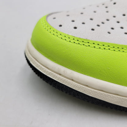【中古品】【メンズ】 NIKE ナイキ AIR JORDAN 1 RETRO HIGH OG 555088-702 エア ジョーダン 1 レトロ ハイ OG スニーカー シューズ 靴 160-260419-as-19-izu サイズ：27cm カラー：VOLT/BLACK-SAIL 万代Net店