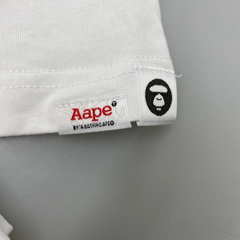 【中古品】【メンズ】 AAPE BY A BATHING APE エーエイプ バイ ア ベイシング エイプ AAPTEM1432XXO AAPE THEME MAIN TEE エーエイプ テーマ メイン Tシャツ トップス 半袖 142-260423-ya-09-izu サイズ：S カラー：WHITE 万代Net店