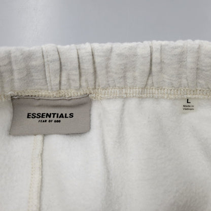 【中古品】【メンズ】 FEAR OF GOD FOG ESSENTIALS フィア オブ ゴッド エッセンシャルズ FLEECE SWEATPANTS フリーススウェットパンツ 153-260420-as-06-izu サイズ：L カラー：グレー系 万代Net店