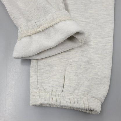 【中古品】【メンズ】 FEAR OF GOD FOG ESSENTIALS フィア オブ ゴッド エッセンシャルズ FLEECE SWEATPANTS フリーススウェットパンツ 153-260420-as-06-izu サイズ：L カラー：グレー系 万代Net店