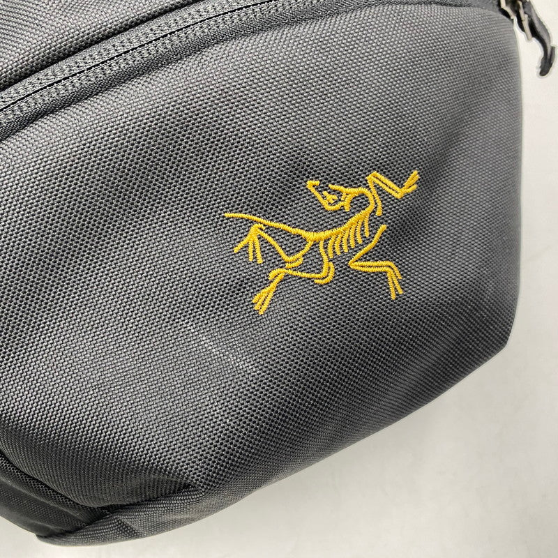 【中古品】【メンズ/レディース】 ARC'TERYX アークテリクス X000008973 MANTIS 2 WAISTPACK マンティス ツー ウエストパック カバン 鞄 188-260421-cs-05-izu カラー：ブラック 万代Net店