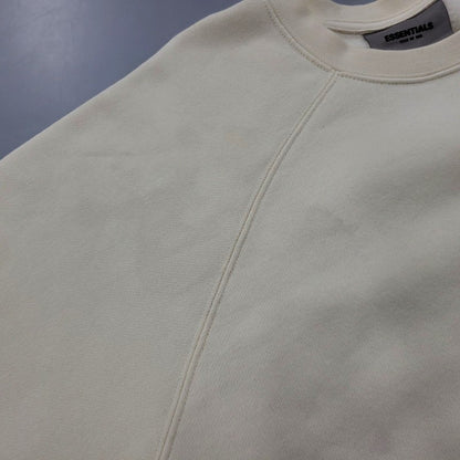 【中古品】【メンズ】 FEAR OF GOD ESSENTIALS フィア オブ ゴッド エッセンシャルズ PULL-OVER CREWNECK プルオーバー クルーネック スウェット 142-260420-as-03-izu サイズ：M カラー：クリーム 万代Net店