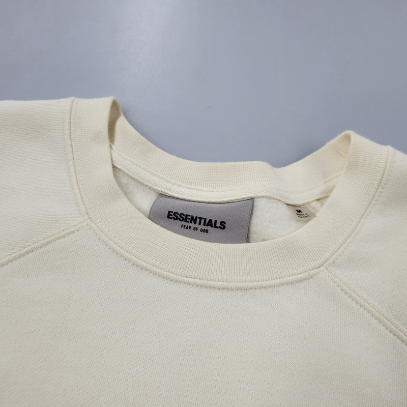 【中古品】【メンズ】 FEAR OF GOD ESSENTIALS フィア オブ ゴッド エッセンシャルズ PULL-OVER CREWNECK プルオーバー クルーネック スウェット 142-260420-as-03-izu サイズ：M カラー：クリーム 万代Net店