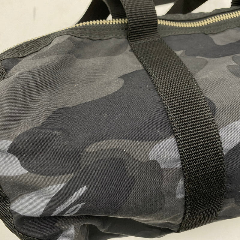 【中古品】【メンズ/レディース】 APE BY A BATHING APE エイプ バイ アベイシングエイプ MINI BOSTON BAG ミニ ボストン バッグ カバン 鞄 188-260421-cs-06-izu カラー：ブラック系 万代Net店