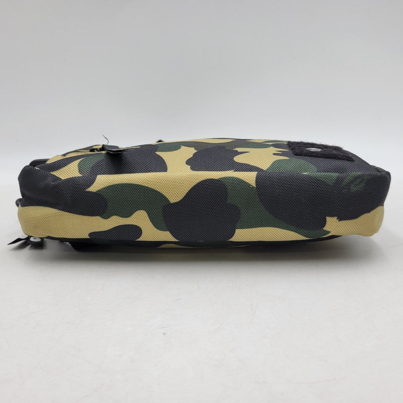 【中古品】【メンズ/レディース】 A BATHING APE アベイシングエイプ 001GDB701041X 1ST CAMO CORDURA MINI SHOULDER BAG カモ コーデュラ ミニ ショルダー バッグ カバン 鞄 188-260424-cs-15-izu カラー：マルチ 万代Net店