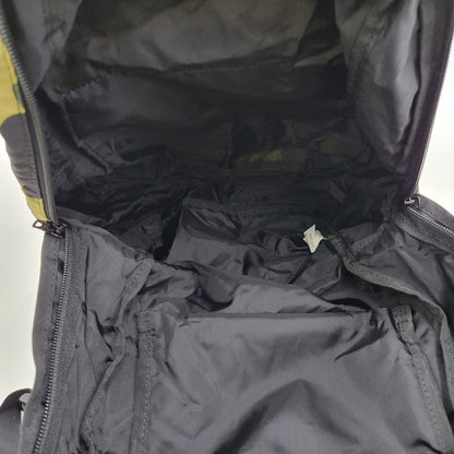 【中古品】【メンズ/レディース】 A BATHING APE アベイシングエイプ 1910-482-042 1ST CAMO COMPACT BACKPACK カモ コンパクト バックパック カバン 鞄 188-260424-cs-14-izu カラー：マルチ 万代Net店
