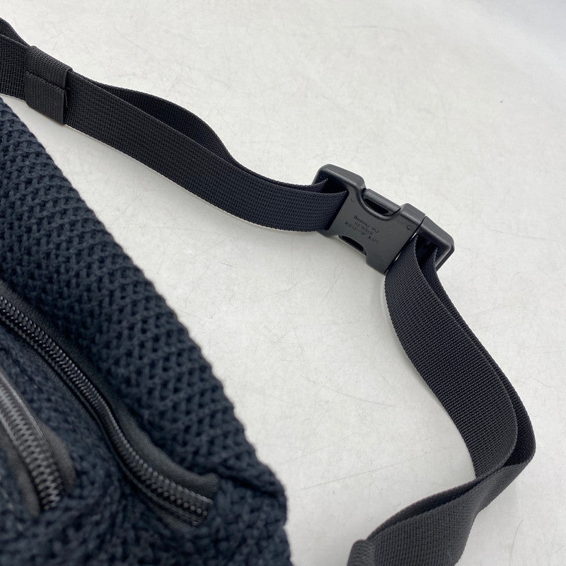 【中古美品】【メンズ/レディース】 Supreme シュプリーム STRING WAIST BAG ストリングウエストバッグ カバン 鞄 188-260420-as-01-izu カラー：ブラック 万代Net店