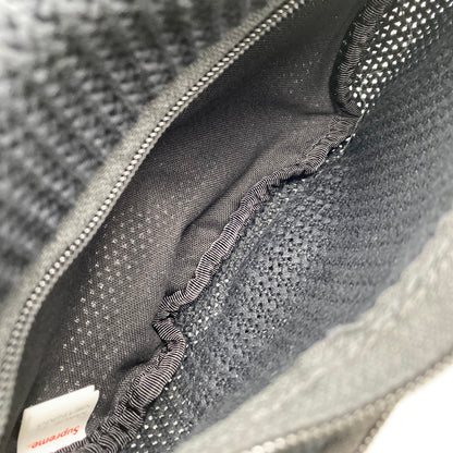【中古美品】【メンズ/レディース】 Supreme シュプリーム STRING WAIST BAG ストリングウエストバッグ カバン 鞄 188-260420-as-01-izu カラー：ブラック 万代Net店
