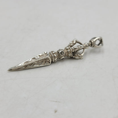 【中古品】【メンズ】 ZOCALO ソカロ TPDG0378GN BIRD DORJE DAGGER バード ドージェ ダガー ペンダント アクセサリー 192-260424-cs-17-izu カラー：シルバー 万代Net店