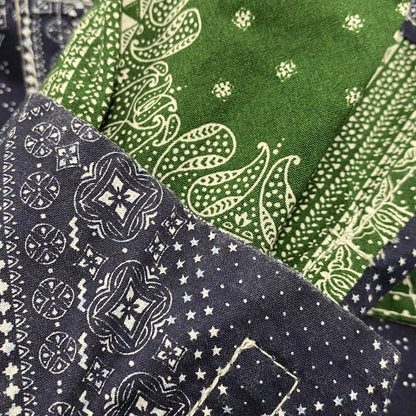 【中古品】【メンズ】 WEARABLE FILM ウェアラブルフィルム REMAKE PAISLEY PATTERN LS SHIRT リメイク ペイズリー パターン ロングスリーブ シャツ トップス 長袖 146-260425-kh-03-izu カラー：ネイビー×グリーン 万代Net店