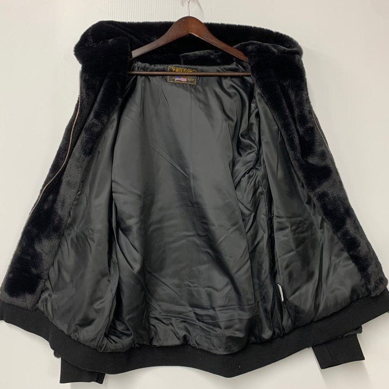 【中古品】【メンズ】 VANSON バンソン FAKE FUR BONE ZIPUP HOODIE フェイク ファー ジップアップ フーディー トップス 長袖 145-260424-cs-08-izu サイズ：L カラー：ブラック 万代Net店