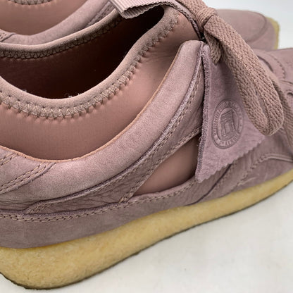 【中古品】【メンズ/レディース】 CLARKS×RONNIE FIEG クラークス×ロニーファイグ 8TH STREET BREACON エイス ストリート ブリーコン スニーカー シューズ 靴 164-260425-cs-12-izu サイズ：7 1/2 G カラー：パープル系 万代Net店
