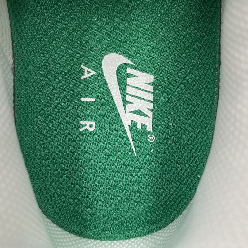 【中古美品】【メンズ】 NIKE ナイキ AIR FORCE 1 '07 FJ4146-102 エア フォース 1 '07 スニーカー シューズ 靴 160-260426-as-10-izu サイズ：28.5cm カラー：WHITE/MALACHITE-WHITE 万代Net店