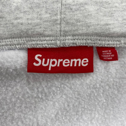 【中古品】【メンズ】 SUPREME シュプリーム SMALL BOX ZIP UP HOODED SWEATSHIRT スモール ボックス ジップアップ フーデッド スウェットシャツ パーカー トップス 149-260426-kh-01-izu サイズ：XL カラー：アッシュグレー 万代Net店