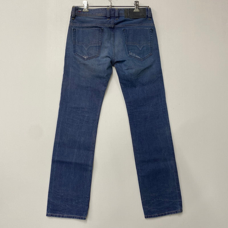 【中古品】【メンズ】 DIESEL ディーゼル SAFADO REGULAR SLIM STRAIGHT サファド レギュラー スリム ストレート ズボン ボトムス 152-260427-ya-13-izu サイズ：28×30 カラー：インディゴ 万代Net店