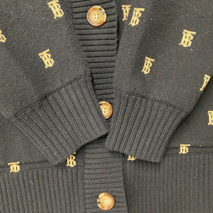 【中古品】【メンズ】 BURBERRY バーバリー 8021033 TB LOGO 総柄 CARDIGAN TBロゴ カーディガン トップス 141-260426-kh-03-izu サイズ：M カラー：ブラック×ベージュ 万代Net店