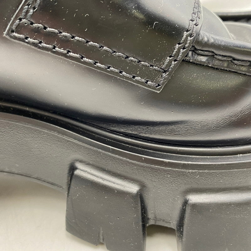 【中古品】【メンズ】 PRADA プラダ 2DE129 モノリス ブラッシュドレザー ローファー シューズ 靴 183-260426-as-03-izu サイズ：8 カラー：ブラック 万代Net店