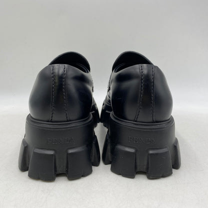【中古品】【メンズ】 PRADA プラダ 2DE129 モノリス ブラッシュドレザー ローファー シューズ 靴 183-260426-as-03-izu サイズ：8 カラー：ブラック 万代Net店