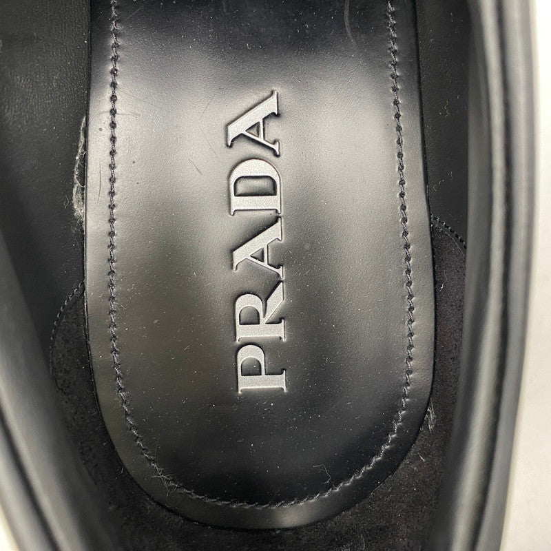 【中古品】【メンズ】 PRADA プラダ 2DE129 モノリス ブラッシュドレザー ローファー シューズ 靴 183-260426-as-03-izu サイズ：8 カラー：ブラック 万代Net店