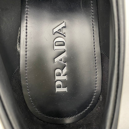 【中古品】【メンズ】 PRADA プラダ 2DE129 モノリス ブラッシュドレザー ローファー シューズ 靴 183-260426-as-03-izu サイズ：8 カラー：ブラック 万代Net店