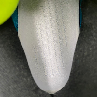 【中古美品】【メンズ】 NIKE ナイキ KOBE 9 ELITE LOW PROTRO IO3673-400 コービー 9 エリート ロー プロトロ スニーカー シューズ 靴 160-260426-as-08-izu サイズ：27cm カラー：NEO TURQUOISE/VOLT 万代Net店