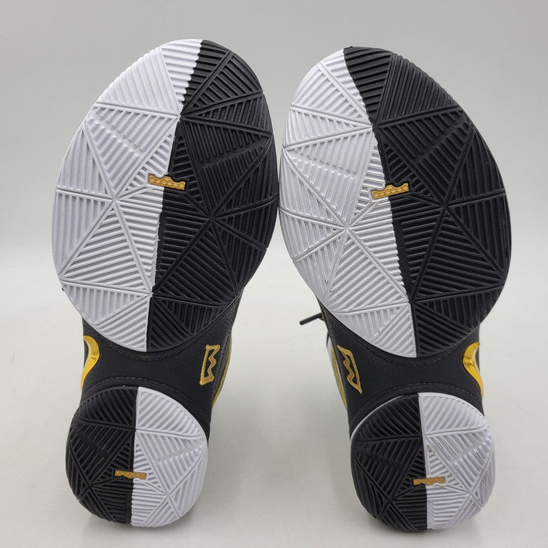 【中古品】【メンズ】 NIKE ナイキ LEBRON 22 HV8453-100 レブロン 22 スニーカー シューズ 靴 160-260427-ay-08-izu サイズ：28.5cm カラー：WHITE/BLACK/METALLIC GOLD 万代Net店