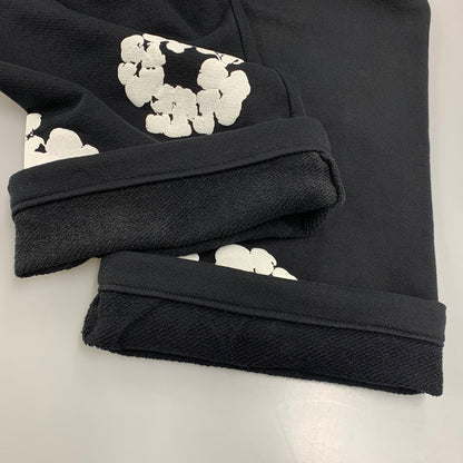 【中古品】【メンズ】 DENIM TEARS デニムティアーズ COTTON WREATH BAGGY SWEATPANTS コットン リース バギー スウェットパンツ ズボン ボトムス 153-260428-ya-06-izu サイズ：XS カラー：BLACK 万代Net店