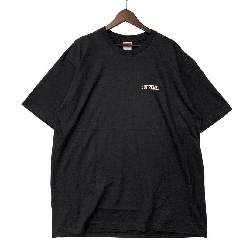 【中古品】【メンズ】 SUPREME シュプリーム × MIKE KELLEY マイク・ケリー 26SS BANNER TEE バナー Tシャツ トップス 半袖 149-260428-ya-02-izu サイズ：XL カラー：BLACK 万代Net店