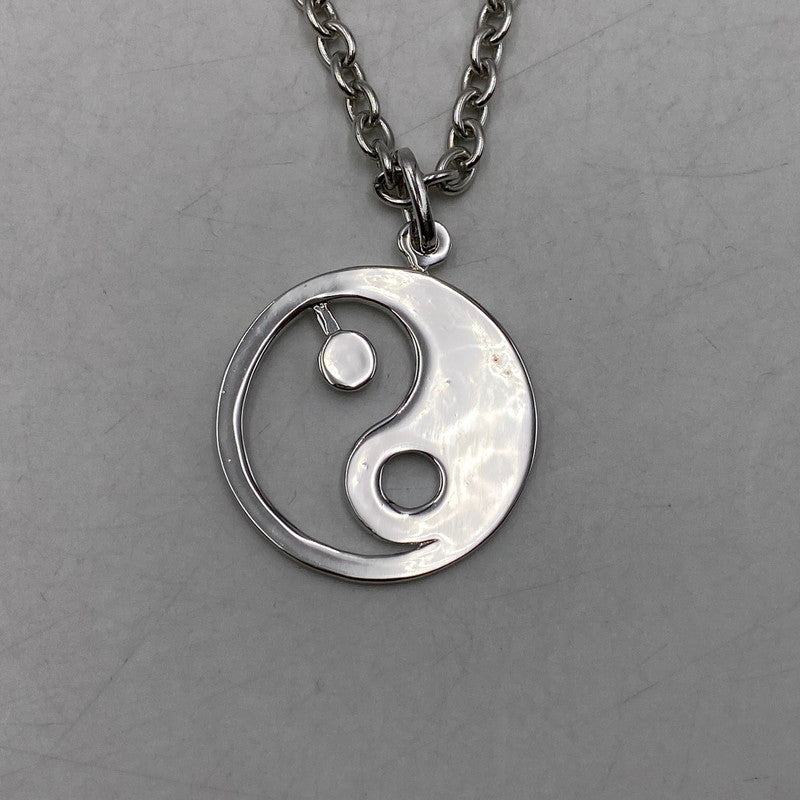 【中古品】【メンズ/レディース】 THE OBJECT ザオブジェクト TO-HKG-24014 YIN-YANG SYMBOL NECKLACE 陰陽 シンボル ネックレス アクセサリー 192-260501-kh-26-izu カラー：シルバー 万代Net店