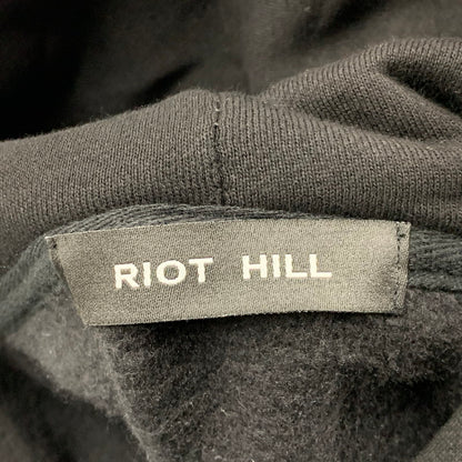 【中古品】【メンズ】 RIOT HILL ライオット ヒル LOGO HOODED SWEAT SHIRT ロゴ フーデッド スウェットシャツ トップス 長袖 142-260430-ya-05-izu サイズ：下記参照 カラー：BLACK 万代Net店