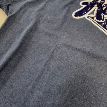 【中古品】【メンズ】 SCHOOL OF HARD KNOCKS スクール オブ ハード ノックス ATLANTA S/S TEE アトランタ 半袖 Tシャツ USA製 146-260729-as-13-izu サイズ：2XL カラー：ネイビー 万代Net店