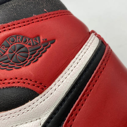 【中古品】【メンズ/レディース】 NIKE ナイキ AIR JORDAN 1 RETRO HIGH OG DZ5485-612 エア ジョーダン 1 レトロ ハイ OG スニーカー シューズ 靴 160-260501-as-05-izu サイズ：26cm カラー：ARSITY RED/BLACK-SAIL-MUSLIN 万代Net店