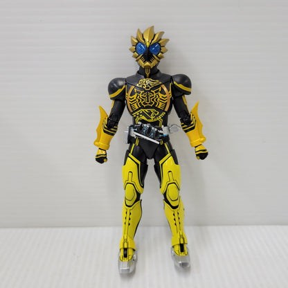 【中古品】 S.H.F 真骨彫製法 仮面ライダーオーズ ラトラーターコンボ 042-260929-mh-01-izuh 万代Net店