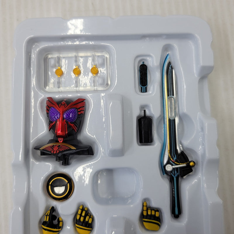 【中古品】 S.H.F 真骨彫製法 仮面ライダーオーズ ラトラーターコンボ 042-260929-mh-01-izuh 万代Net店