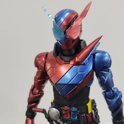【中古品】 S.H.F 仮面ライダービルド ラビットタンクフォーム 20 Kamen Rider Kicks ver. 042-260807-kk-07-izuh 万代Net店