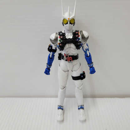 【中古品】 S.H.F 真骨彫製法 仮面ライダーエターナル 042-260810-kk-06-izuh 万代Net店