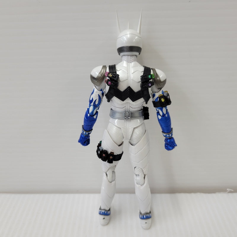 【中古品】 S.H.F 真骨彫製法 仮面ライダーエターナル 042-260810-kk-06-izuh 万代Net店