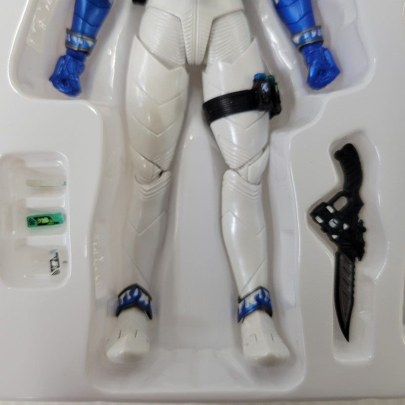 【中古品】 S.H.F 真骨彫製法 仮面ライダーエターナル 042-260810-kk-06-izuh 万代Net店
