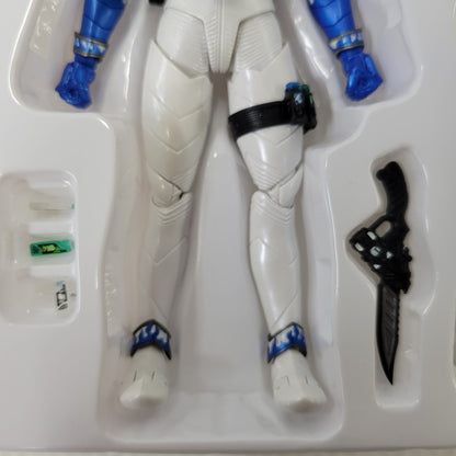 【中古品】 S.H.F 真骨彫製法 仮面ライダーエターナル 042-260810-kk-06-izuh 万代Net店