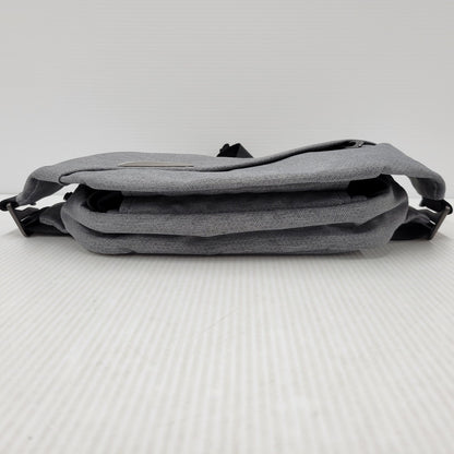 【中古美品】【メンズ/レディース】 NIID ニード R0 RADIANT CHEST BAG チェストバッグ ボディバッグ カバン 鞄 188-260506-as-46-izu カラー：グレー 万代Net店