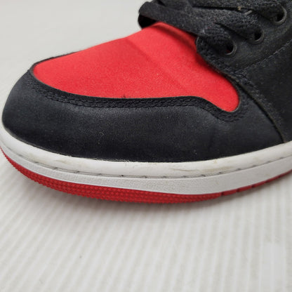 【中古品】【メンズ】 NIKE ナイキ WMNS AIR JORDAN 1 RETRO HI OG FD4810-061 ウィメンズ エアジョーダン 1 レトロ ハイ OG スニーカー シューズ 靴 160-260506-as-43-izu サイズ：28.5cm カラー：BLACK/UNIVERSTY RED-WHITE 万代Net店