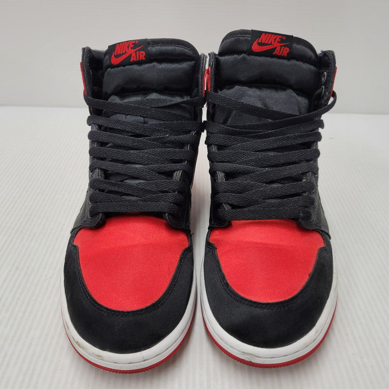 【中古品】【メンズ】 NIKE ナイキ WMNS AIR JORDAN 1 RETRO HI OG FD4810-061 ウィメンズ エアジョーダン 1 レトロ ハイ OG スニーカー シューズ 靴 160-260506-as-43-izu サイズ：28.5cm カラー：BLACK/UNIVERSTY RED-WHITE 万代Net店