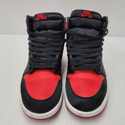 【中古品】【メンズ】 NIKE ナイキ WMNS AIR JORDAN 1 RETRO HI OG FD4810-061 ウィメンズ エアジョーダン 1 レトロ ハイ OG スニーカー シューズ 靴 160-260506-as-43-izu サイズ：28.5cm カラー：BLACK/UNIVERSTY RED-WHITE 万代Net店
