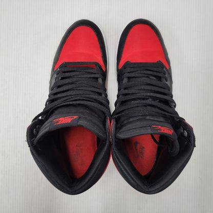 【中古品】【メンズ】 NIKE ナイキ WMNS AIR JORDAN 1 RETRO HI OG FD4810-061 ウィメンズ エアジョーダン 1 レトロ ハイ OG スニーカー シューズ 靴 160-260506-as-43-izu サイズ：28.5cm カラー：BLACK/UNIVERSTY RED-WHITE 万代Net店