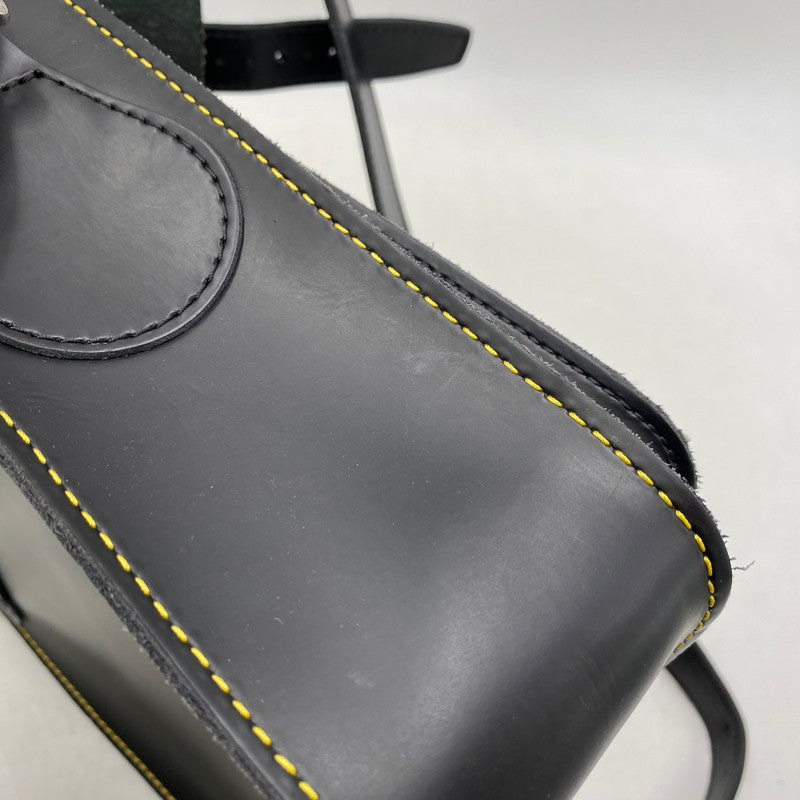 【中古品】【メンズ/レディース】 DR.MARTENS ドクターマーチン 11INCH SATCHEL BAG 11インチ サッチェル バッグ カバン 188-260502-kh-03-izu カラー：ブラック 万代Net店